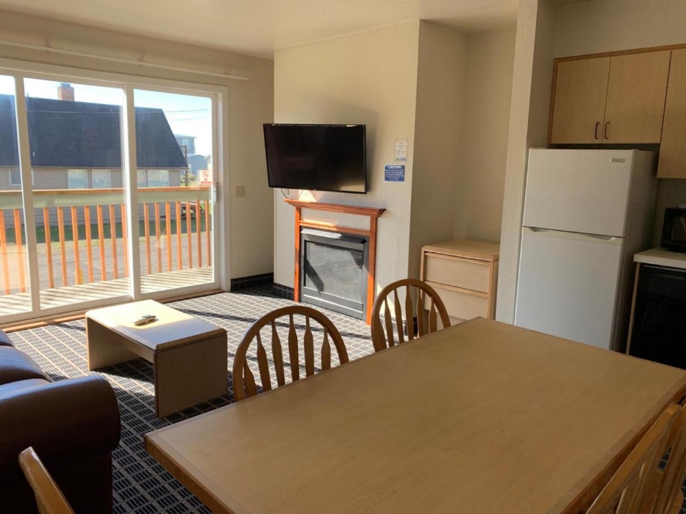 Surfside Resort Main image