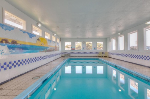 Surfside Resort image 36